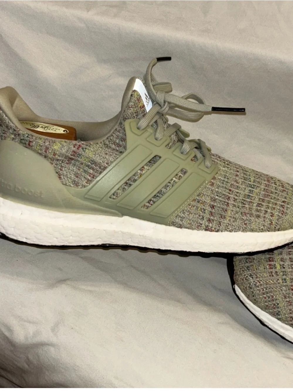 Adidas UltraBoost 4.0